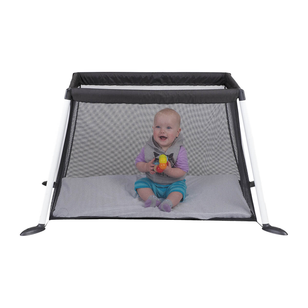 TRAVELLER 4.0_side_baby play in_1200x1200.webp