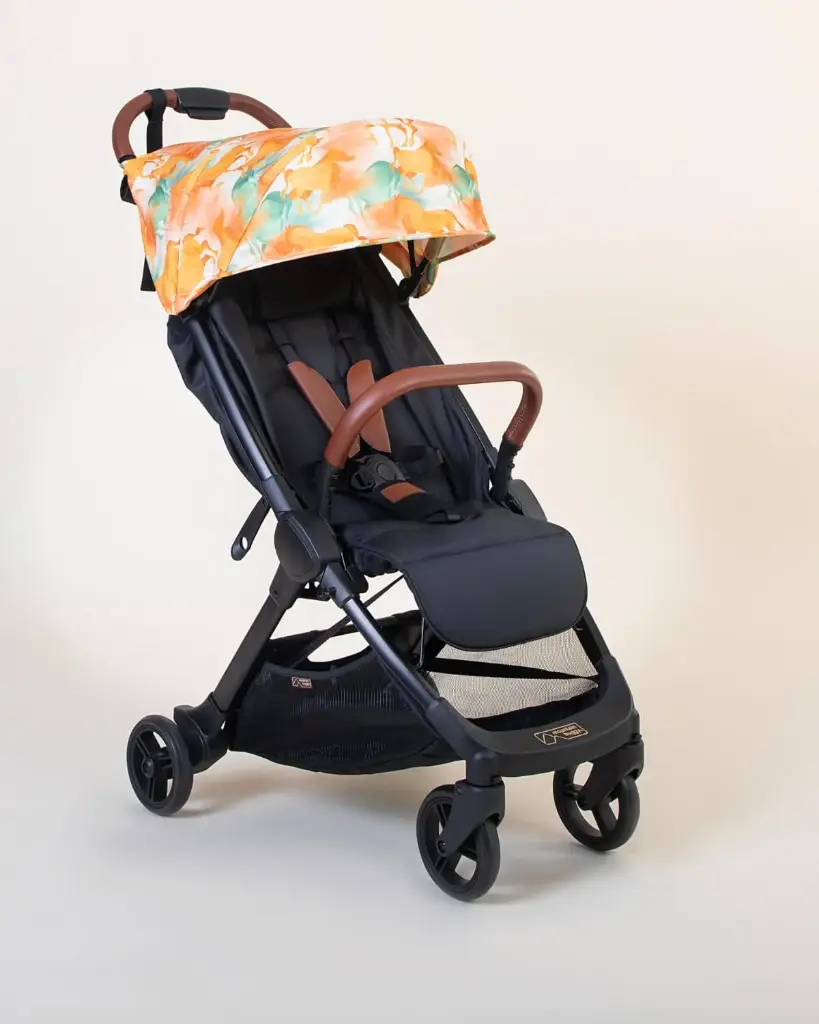 nano urban stroller with both wheel sets